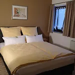 Heidehotel Jagdhof Gmbh Bed & Breakfast 3*