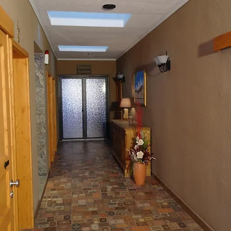 Bed & Breakfast Heidehotel Jagdhof Gmbh